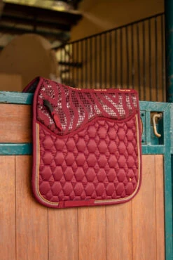 Horze Kenya Dressurschabracke -Pferdebedarf Verkauf 17454 251 06