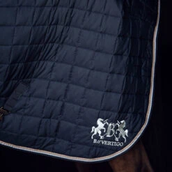 B Vertigo Theo Stalldecke, 150g 17 B Vertigo Theo Stalldecke, 150g -Pferdebedarf Verkauf 24692 VDB 9