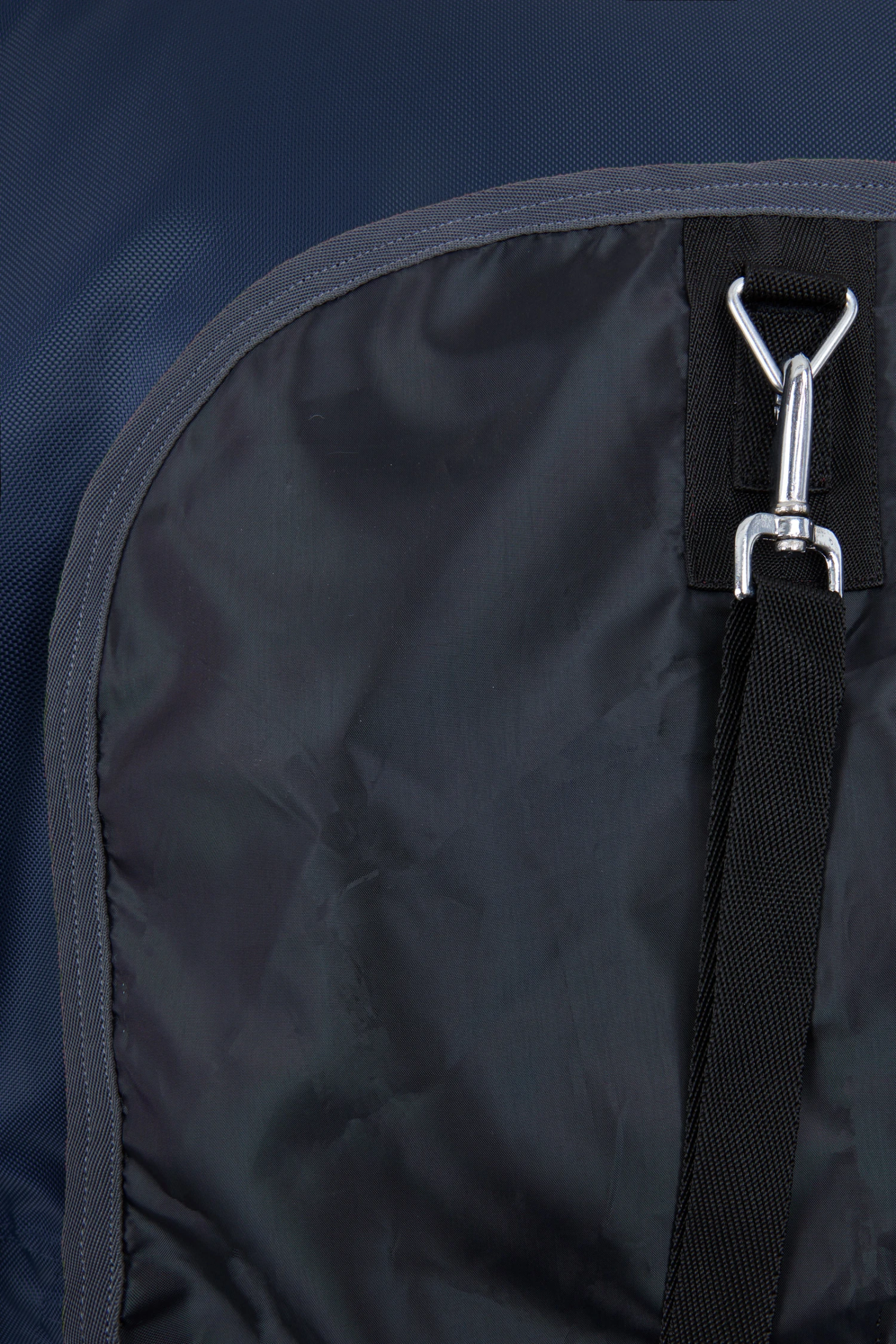 Horze 840D Regendecke, 200g 4 Horze 840D Regendecke, 200g – Bild 4