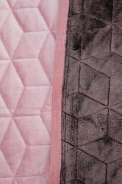 Kentucky Horsewear Velvet Turnierdecke, 160g 33 Kentucky Horsewear Velvet Turnierdecke, 160g -Pferdebedarf Verkauf 336617 RRPI 10