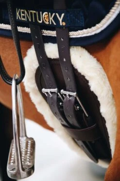 Kentucky Horsewear Anatomischer Lammfell Gurtschoner -Pferdebedarf Verkauf 338010 NAT 5