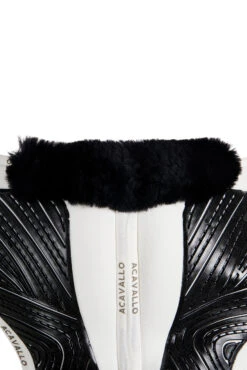 Acavallo Close Contact Gel & Memory Foam Pad Mit Lammfell 30 Acavallo Close Contact Gel & Memory Foam Pad Mit Lammfell -Pferdebedarf Verkauf 342256 WH BL 3