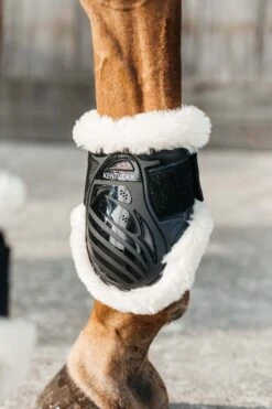 Kentucky Horsewear Vegane Lammfell Streichkappen Für Jungpferde -Pferdebedarf Verkauf 342512 BL 4