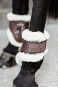 Kentucky Horsewear Vegane Lammfell Streichkappen Für Jungpferde -Pferdebedarf Verkauf 342512 BR 3